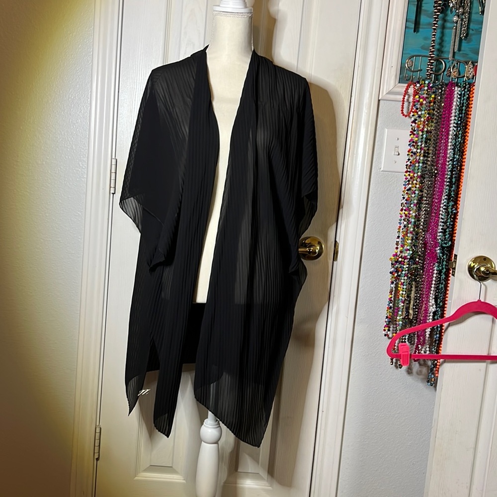 Black ribbed kimono